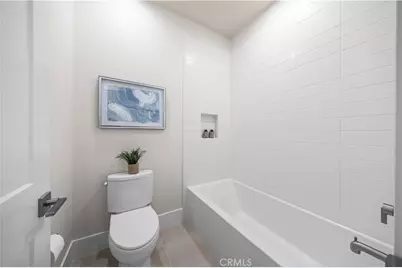 122 Mossvine, Irvine, CA 92618 - Photo 39