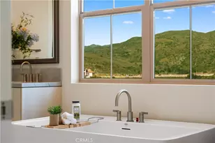 122 Mossvine, Irvine, CA 92618 - Photo 29