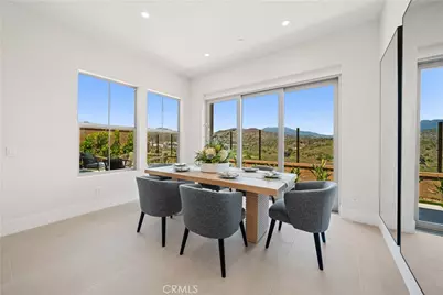 122 Mossvine, Irvine, CA 92618 - Photo 13