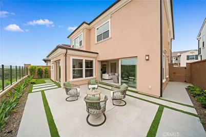 122 Mossvine, Irvine, CA 92618 - Photo 45