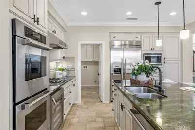 35 Twin Gables, Irvine, CA 92620 - Photo 11