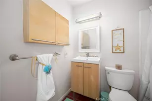 16393 Del Oro, Huntington Beach, CA 92649 - Photo 15