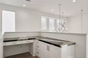 170 Fable, Irvine, CA 92618 - Photo 19