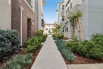 170 Fable, Irvine, CA 92618 - Photo 7