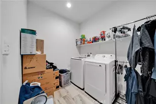 30084 Leeward Ct, Menifee, CA 92584 - Photo 11