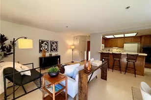 13601 Del Monte Dr, Seal Beach, CA 90740 - Photo 9