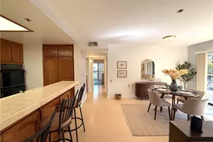 13601 Del Monte Dr, Seal Beach, CA 90740 - Photo 11