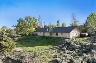 24980 Sunset Way, Tehachapi, CA 93561 - Photo 9