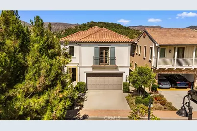 100 Viano, Irvine, CA 92602 - Photo 45