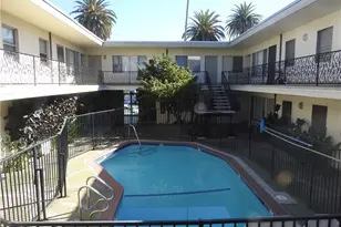 409 S Manhattan, Los Angeles, CA 90020 - Photo 5