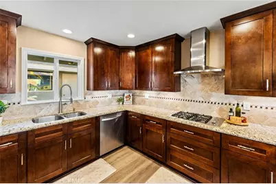 25571 Vesuvia, Mission Viejo, CA 92691 - Photo 15