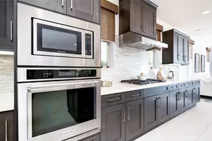 126 Brambles, Irvine, CA 92618 - Photo 15