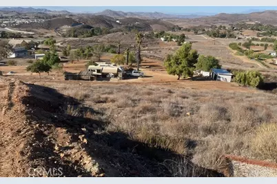 34900 Murrillo, Winchester, CA 92596 - Photo 7