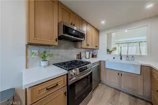 135 Morristown, Costa Mesa, CA 92626 - Photo 7