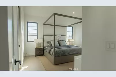 600 Powell Place, Newport Beach, CA 92663 - Photo 17