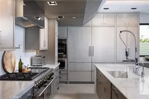 660 Harbor Island Dr, Newport Beach, CA 92660 - Photo 7