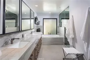 660 Harbor Island Dr, Newport Beach, CA 92660 - Photo 23