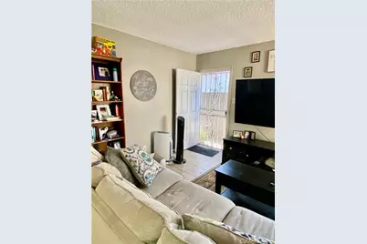 5846 Gardenia, Long Beach, CA 90805 - Photo 7