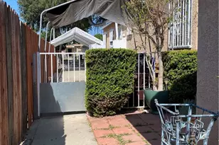 5846 Gardenia, Long Beach, CA 90805 - Photo 19