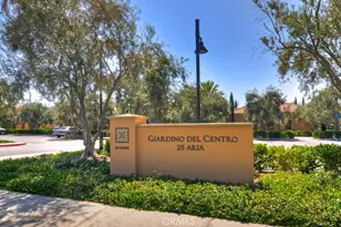 61 Lupari, Irvine, CA 92618 - Photo 37