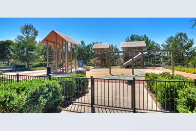 61 Lupari, Irvine, CA 92618 - Photo 45