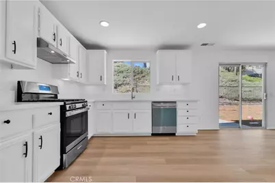 31955 Botany Court, Lake Elsinore, CA 92532 - Photo 13