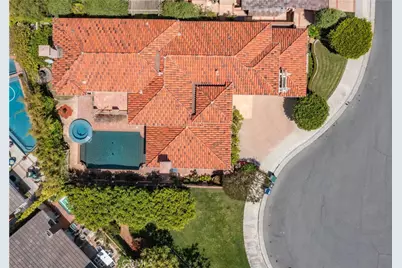 16351 Spartan Circle, Huntington Beach, CA 92649 - Photo 9