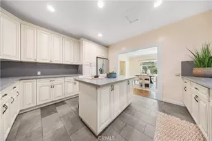 268 S Norton, Los Angeles, CA 90004 - Photo 9