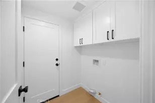 20942 Queens Park, Huntington Beach, CA 92646 - Photo 33