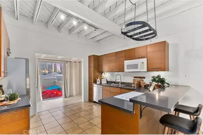 941 W Hawthorn #9, San Diego, CA 92101 - Photo 9