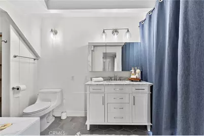 941 W Hawthorn #9, San Diego, CA 92101 - Photo 25