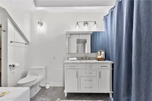 941 W Hawthorn, San Diego, CA 92101 - Photo 25