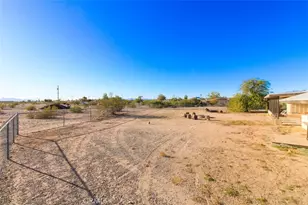 150752 Capistrano, Big River, CA 92242 - Photo 33