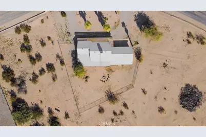 150752 Capistrano, Big River, CA 92242 - Photo 5