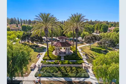 18 Bel Spring, Irvine, CA 92602 - Photo 41