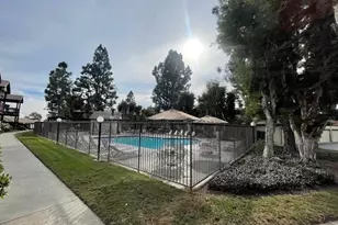 12433 Rock Springs Ct, Garden Grove, CA 92843 - Photo 3