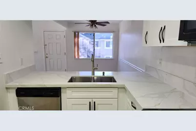 713 Walnut, Lake Elsinore, CA 92530 - Photo 9