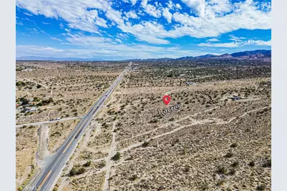 30002 263rd, Llano, CA 93544 - Photo 17