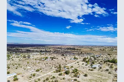 30002 263rd, Llano, CA 93544 - Photo 3