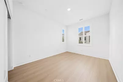 118 Glydon, Irvine, CA 92618 - Photo 7