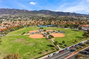 28 Tierra Montanosa, Rancho Santa Margarita, CA 92688 - Photo 35