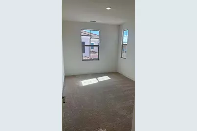 116 Eversedge, Irvine, CA 92618 - Photo 7