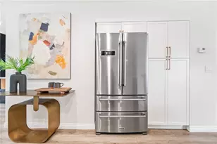 423 18th St, Huntington Beach, CA 92648 - Photo 13