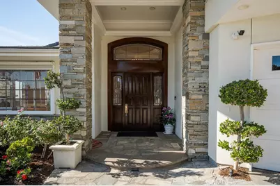 9771 Daron Drive, Villa Park, CA 92861 - Photo 9