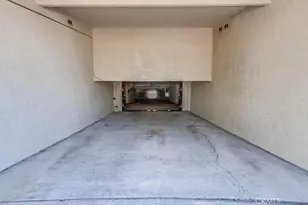 2722 E 20th, Signal Hill, CA 90755 - Photo 27