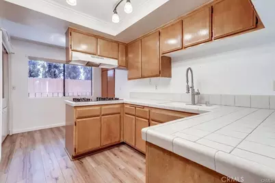 2722 E 20th #104, Signal Hill, CA 90755 - Photo 5