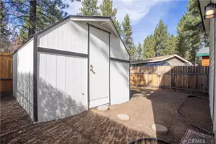 475 Thrush, Big Bear Lake, CA 92315 - Photo 19