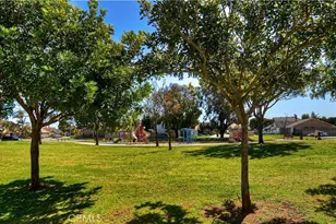 17612 Wrightwood Ln, Huntington Beach, CA 92649 - Photo 41