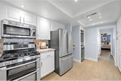 17612 Wrightwood Lane, Huntington Beach, CA 92649 - Photo 9