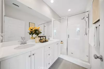 115 Episode, Irvine, CA 92618 - Photo 29
